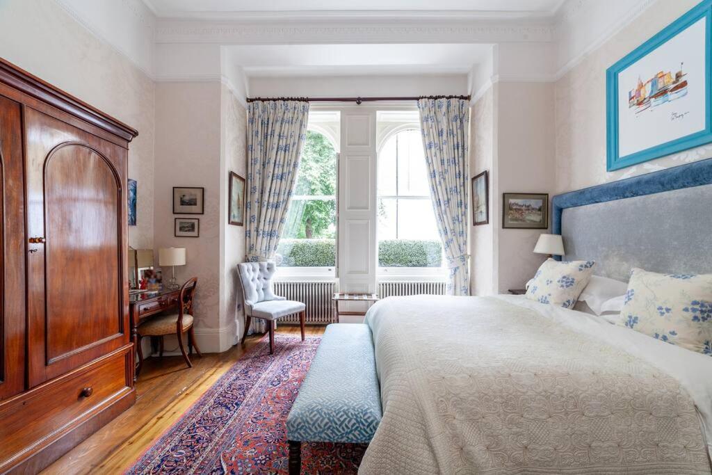 Apartment Elegant 2-bedroom Flat In South Kensington,